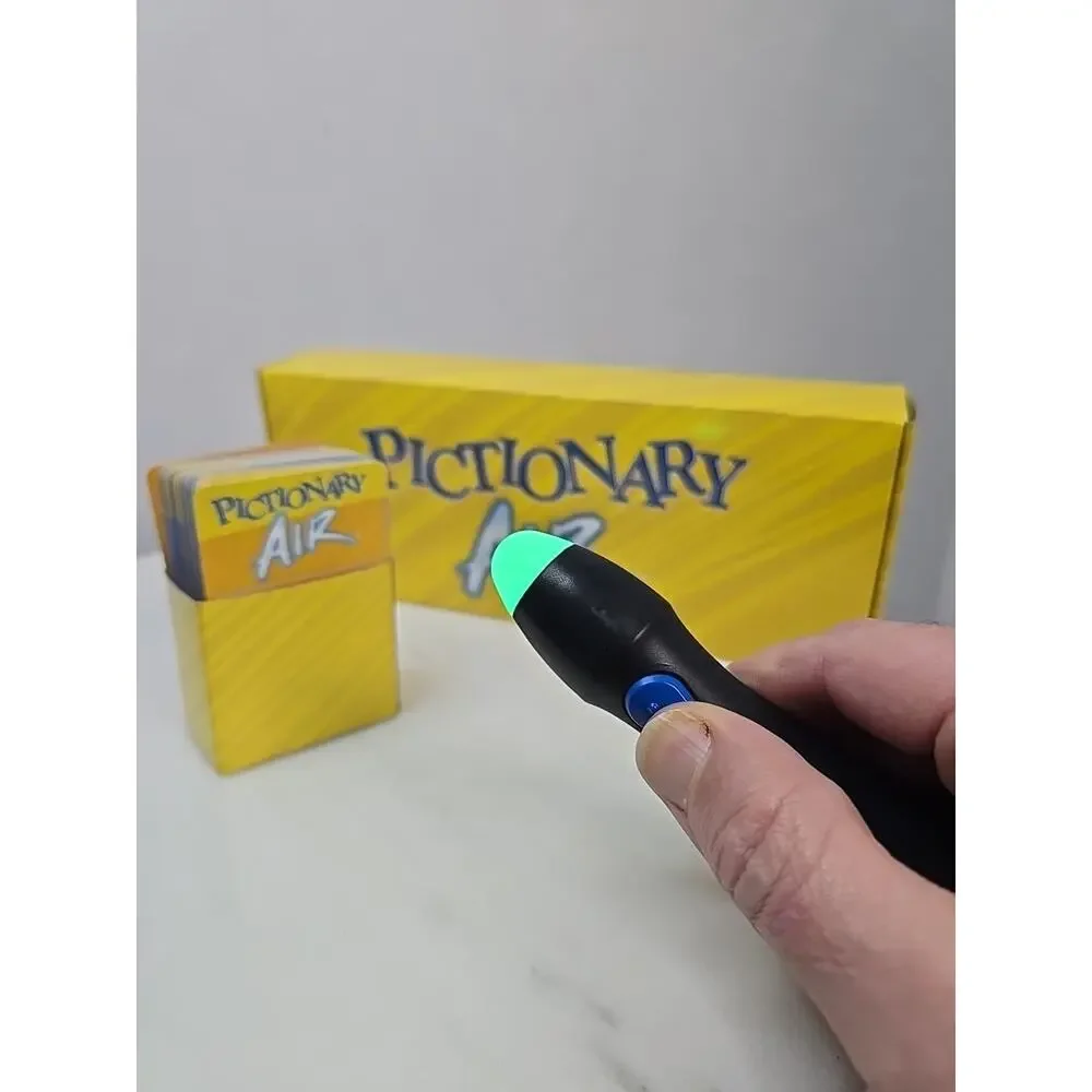 Mattel Pictionary Air Interactive Drawing Game with Light Pen Tested And Working